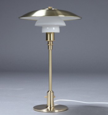 Poul Henningsen. PH 3/2 bordlampe, Limited Edition Messing