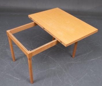 Børge Mogensen spillebord/sofabord af bøg model 4500 | Lauritz.com