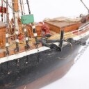 Modelskib, kompas, måleudstyr mm (11)