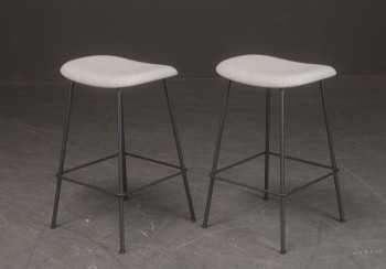 Iskos-Berlin for Muuto. To barstole. Model fiber counter stool (2)