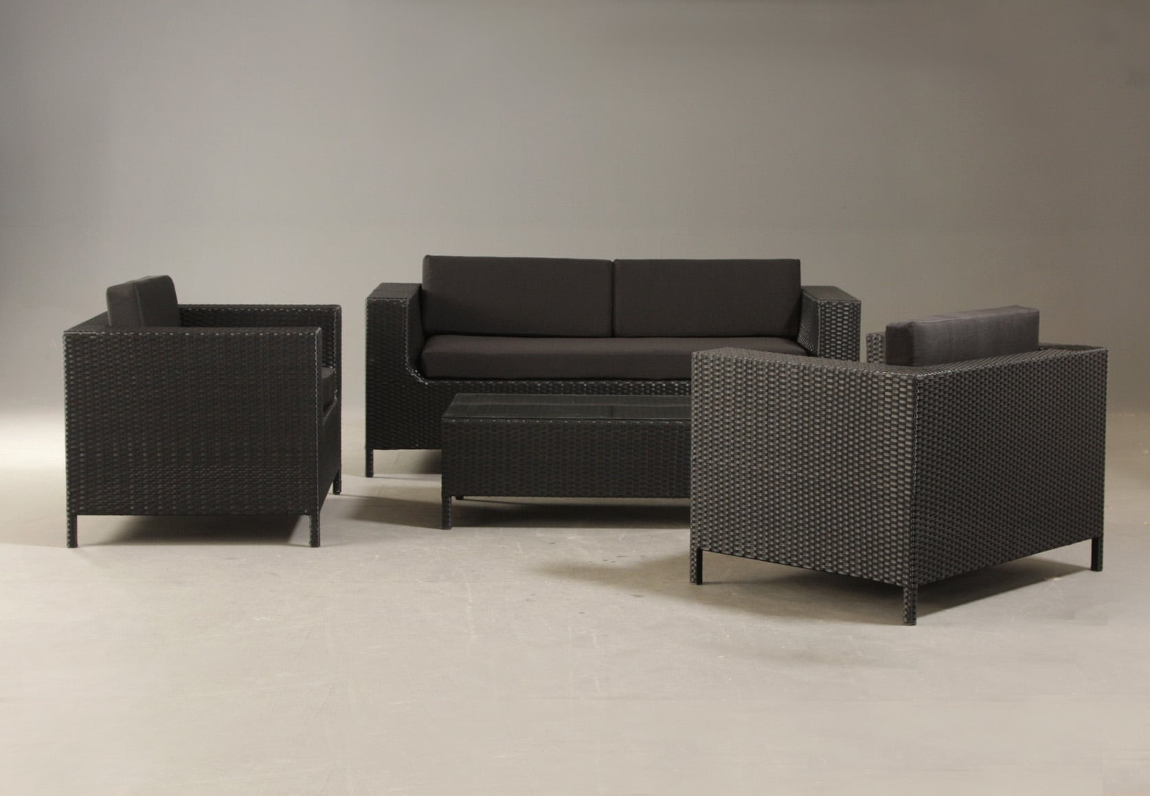 Udestuemøbler i sort rattan, stel af aluminium (5) | Lauritz.com
