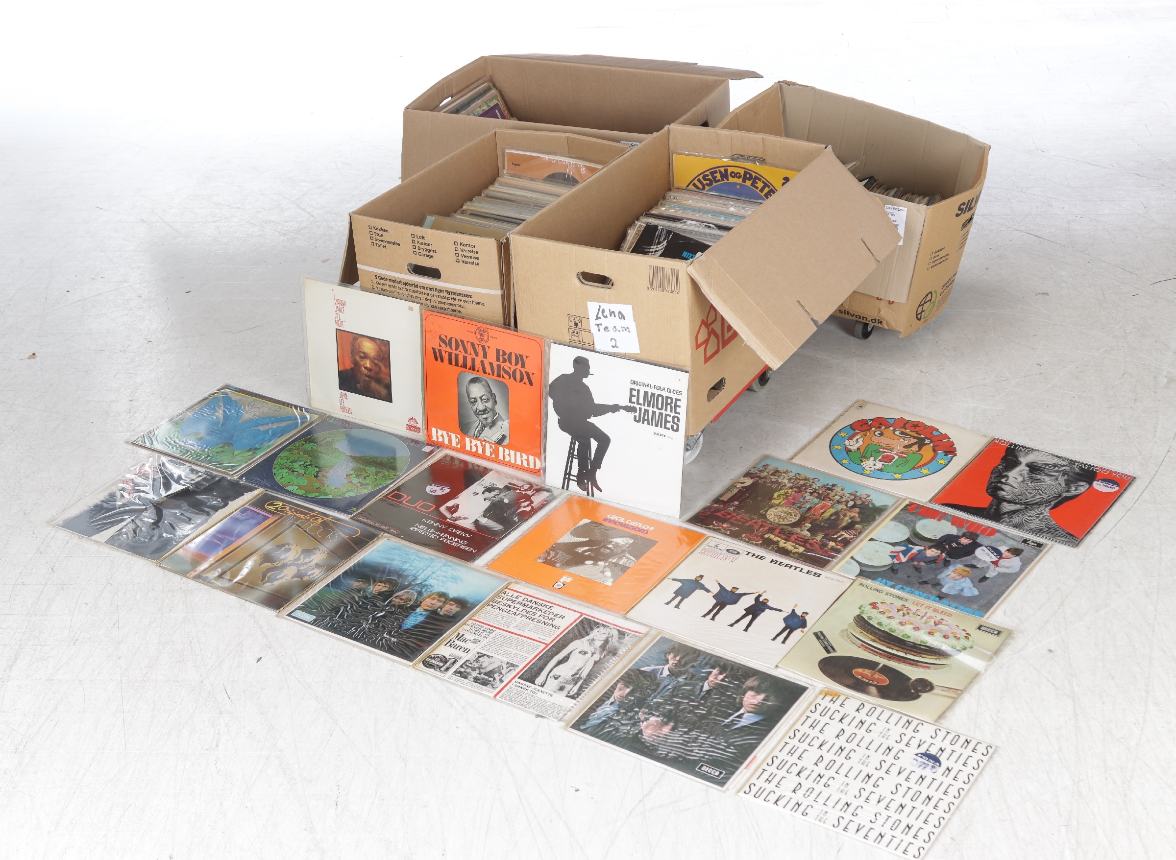 Collection of various LP records, Rock/pop 1960s/80s. (approx. 200-250)