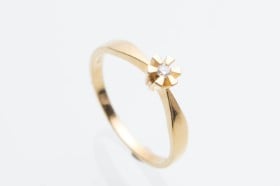 Aagaard solitaire ring af 8 kt guld, 0.03 ct