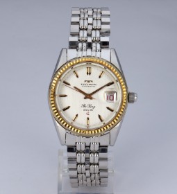 Techno's 'The King'. Retro men's watch in steel with silver dial, approx. The 1970s