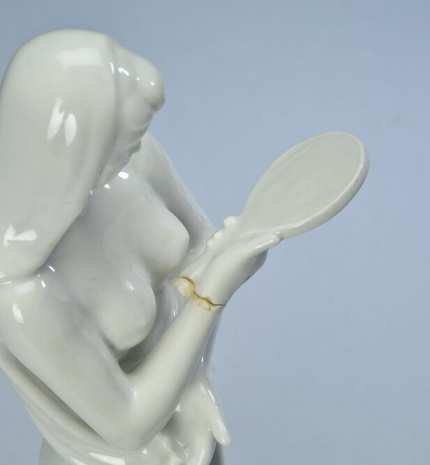 Royal Copenhagen. Bodil statuette - Frits Helmuth - Bedste mandlige hovedrolle 1994