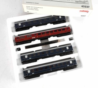 Märklin 3469+43209+43237 HO: Locomotive BR E 19 and Loreley and