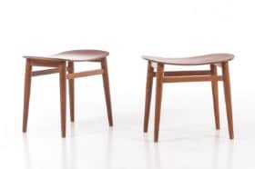 Et par taburetter / skamler af teak og eg, 1950-60'erne (2)