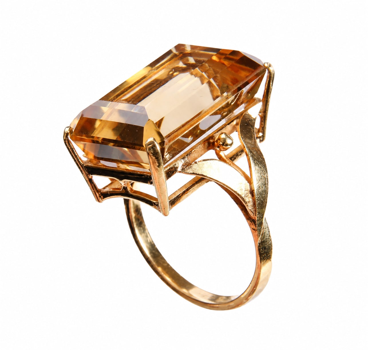 Desiree. Ring in 18 kt. gold with citrine