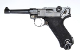 Luger P08 pistol fra 1936, nummerens med 1500