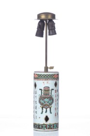 Kinesisk hatstand / bordlampe af porcelæn, 1900-tallet