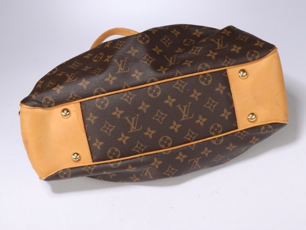 Louis Vuitton. 'Boetie PM' hånd-/ skuldertaske af Monogram Canvas