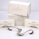 Georg Jensen. Dåbsgaver af sterlingsølv, ske og `skub-opper´ (2)