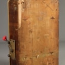 Enarmet tyveknægt/spilleautomat af mærket PRIMUS