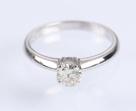 Brillant-solitairering af platin på 0.53 ct. Sheffeild 2005