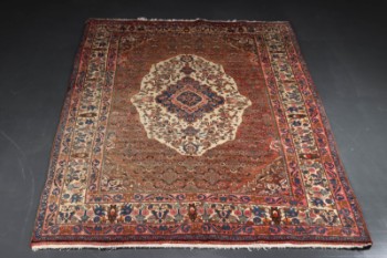 Persisk Bidjar tæppe, 315 x 213 cm.