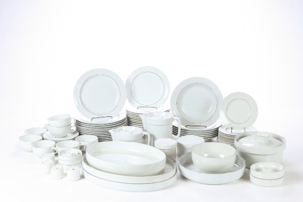Grethe Meyer for Royal Copenhagen / Aluminia. 'Blue edge' service of fanjace. (140)
