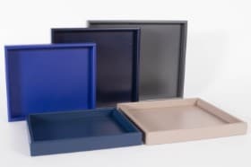 Peter J. Lassen. Fem Montana 'ARRANGE trays' / serveringsbakker (5)