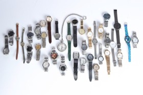 Collection of women's and men's watches, etc. (36)