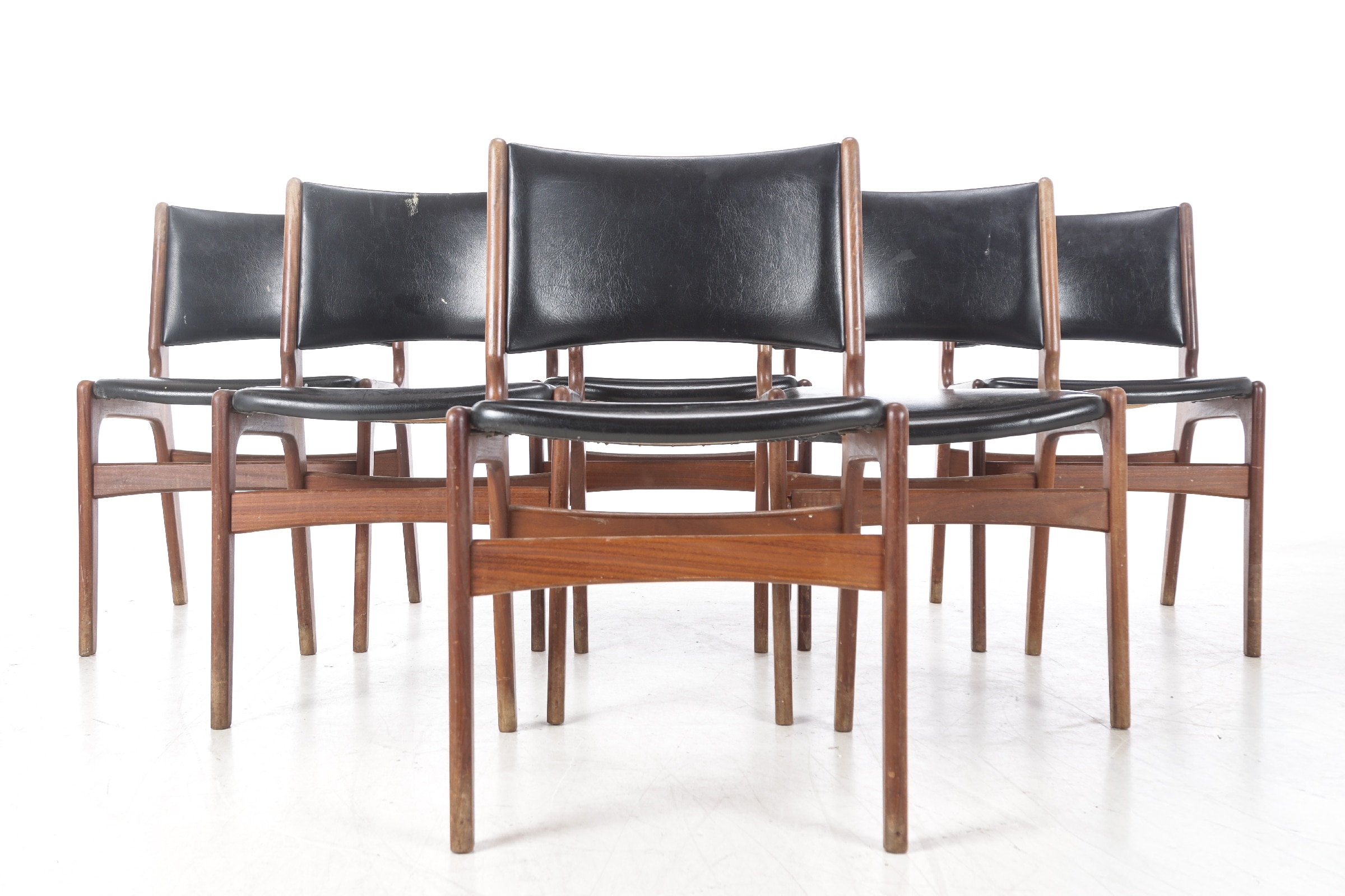 Erik Buch. Six dining chairs model 89, teak (6)