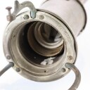 Poul Henningsen. Pat. Appl. PH4/3 fatningshus af forniklet metal
