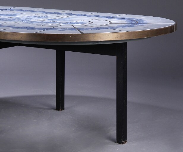 Bjørn Wiinblad. Ovalt bord med kakler, 1970
