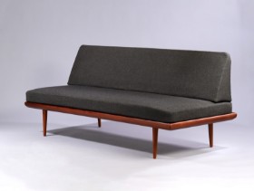 Peter Hvidt og Orla Mølgaard-Nielsen. Daybed i teak