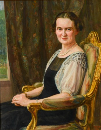Heinrich Dohm. Portræt af en kvinde i rokoko-stol