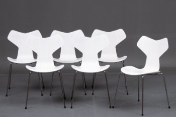 Arne Jacobsen. Seks Grand Prix stole, model 3130 (6)