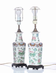 A pair of Chinese table lamps and bojans, 20th century. (4)