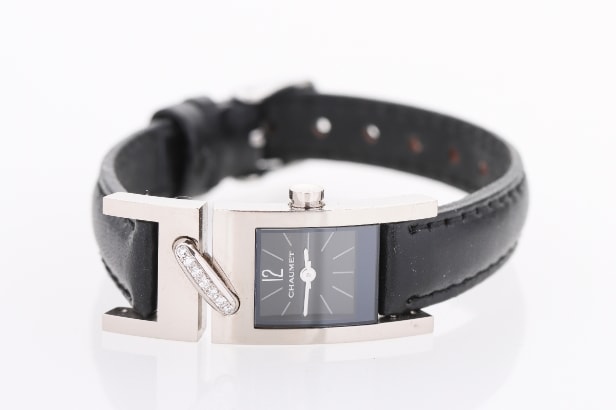 Chaumet. Ladies' wristwatch, 'Liens', 18 kt white gold