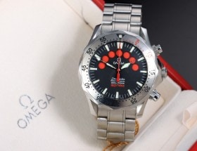 Herrearmbåndsur fra Omega, model Seamaster Apnea Jacques Mayol, ref. 2595.50.00