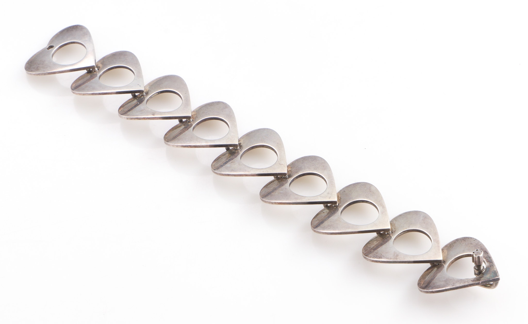 Bent Knudsen. Heart bracelet made of sterling silver, design 198.