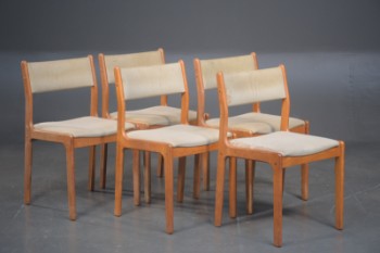 Findahls Møbler. 5 stole af teak (5)