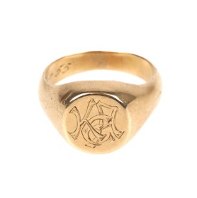 Bernhard Hertz: Signet ring of 14 kt. gold, 5.7 g. Size 61.