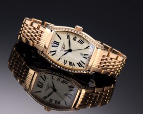 Longines 'Evidenza'. Dameur i 18 kt. roséguld med brillanter, 2000'erne