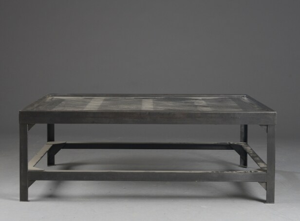 Sofabord industrielt design, i metal