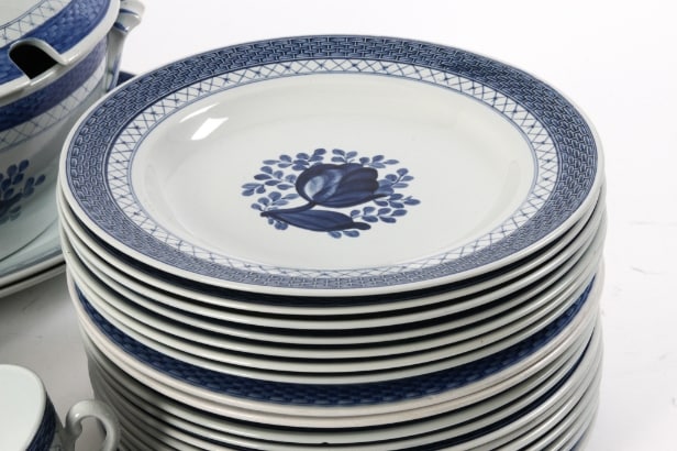 Aluminia / Royal Copenhagen. Tranquebar dinnerware etc.,