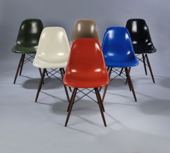 Charles Eames. Sæt på seks skalstole, multicolor, model DSW. (6)