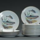 Kahla og Colditz. 16 fisketallerkener, porcelæn (16)