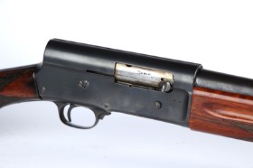 FN Browning semi-automatic shotgun cal. 12/70