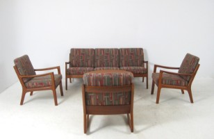 bureau Diktere Sæt tøj væk Ole Wanscher, tre-pers. sofa, to lænestole, en gyngestol, model Senator 166  + bord i teak (5) - Lauritz.com