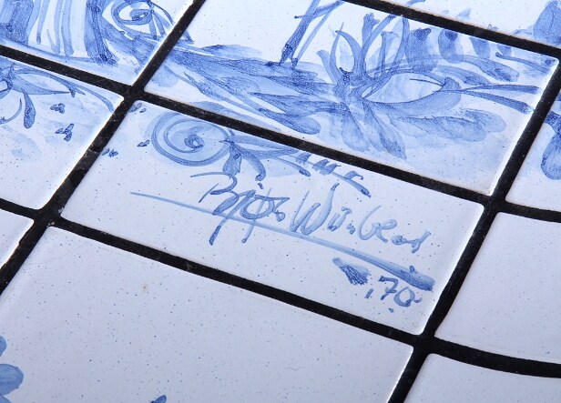 Bjørn Wiinblad. Ovalt bord med kakler, 1970