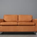 Lind møbler. To pers sofa, brun ruskind. 