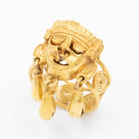 Heavy gold ring made of 14 kt gold