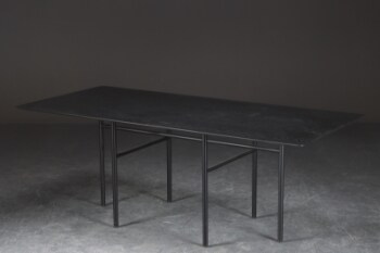 Norm Architects for Menu. Spisebord - Model Snarregade
