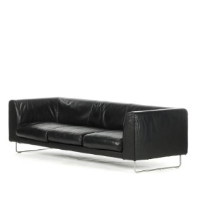 Jasper Morrison for Cappellini. Three-person sofa, upholstered in black leather, model 'Elan'