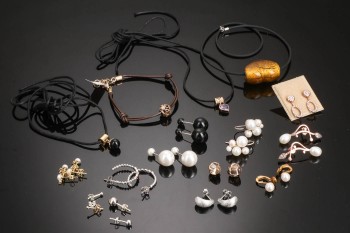 Rabinovich m. fl. Samling smykker af sterlingsølv (26)