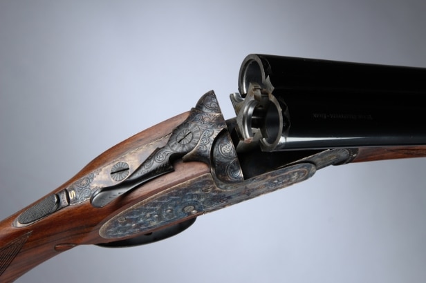 Sarasqueta s/s shotgun cal. 12/70 with side locks