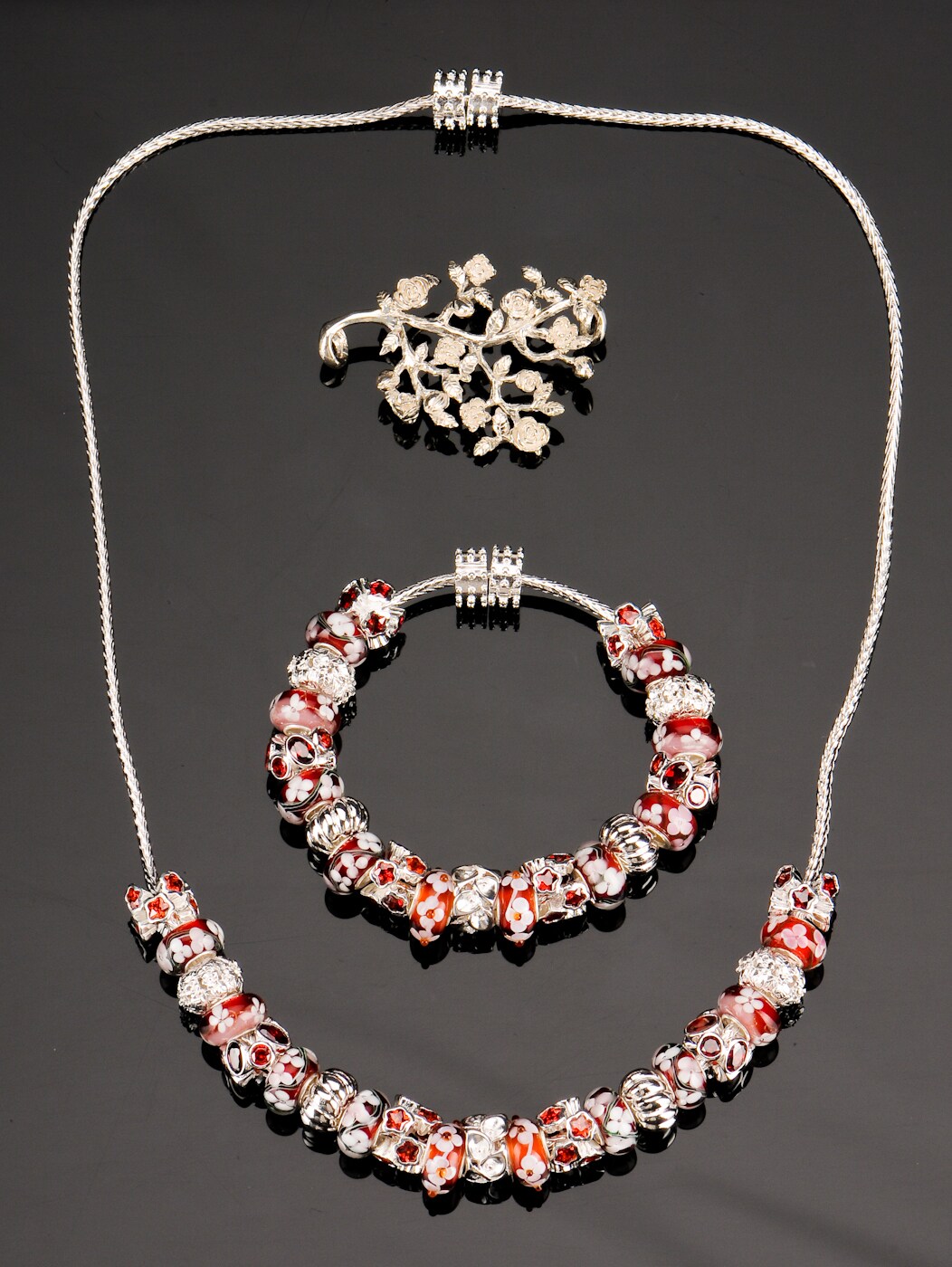 Charlotte Design Smykkesæt med charms (3)