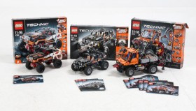 Lego technic 9398 crawler, Offroader 8297 samt lastbil 8110 (3)